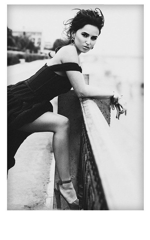 италия, моника, черно белое фото, париж, женственность Italiano фото превью