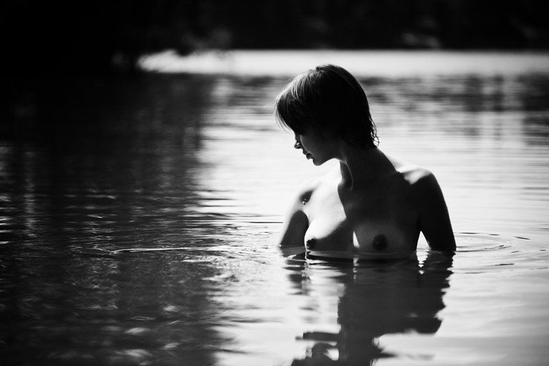 девушка, озеро * * * фото превью