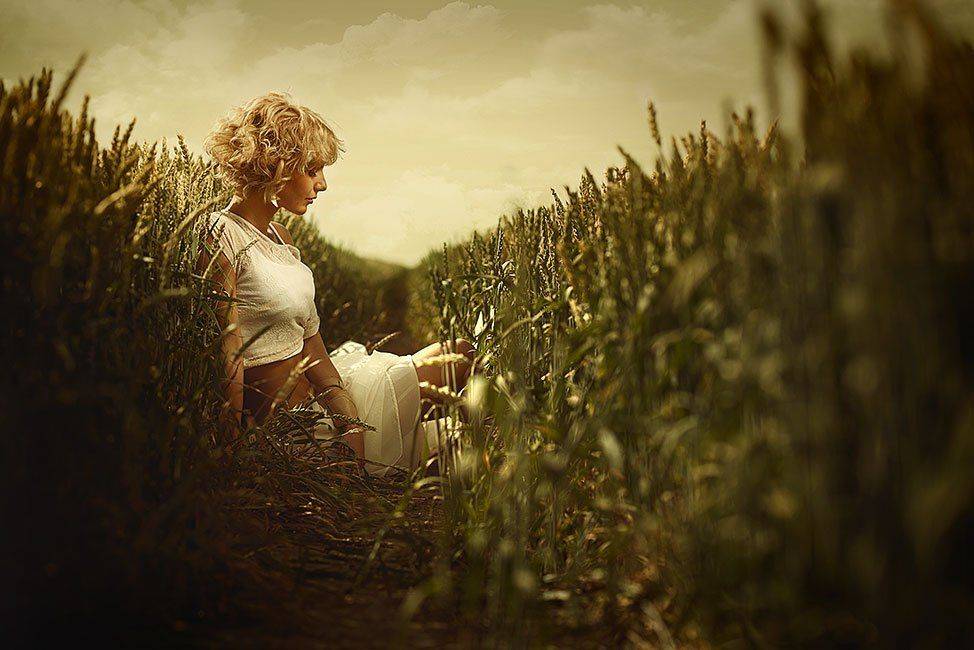 девушка, поле, гламур, Гроцкий Дима