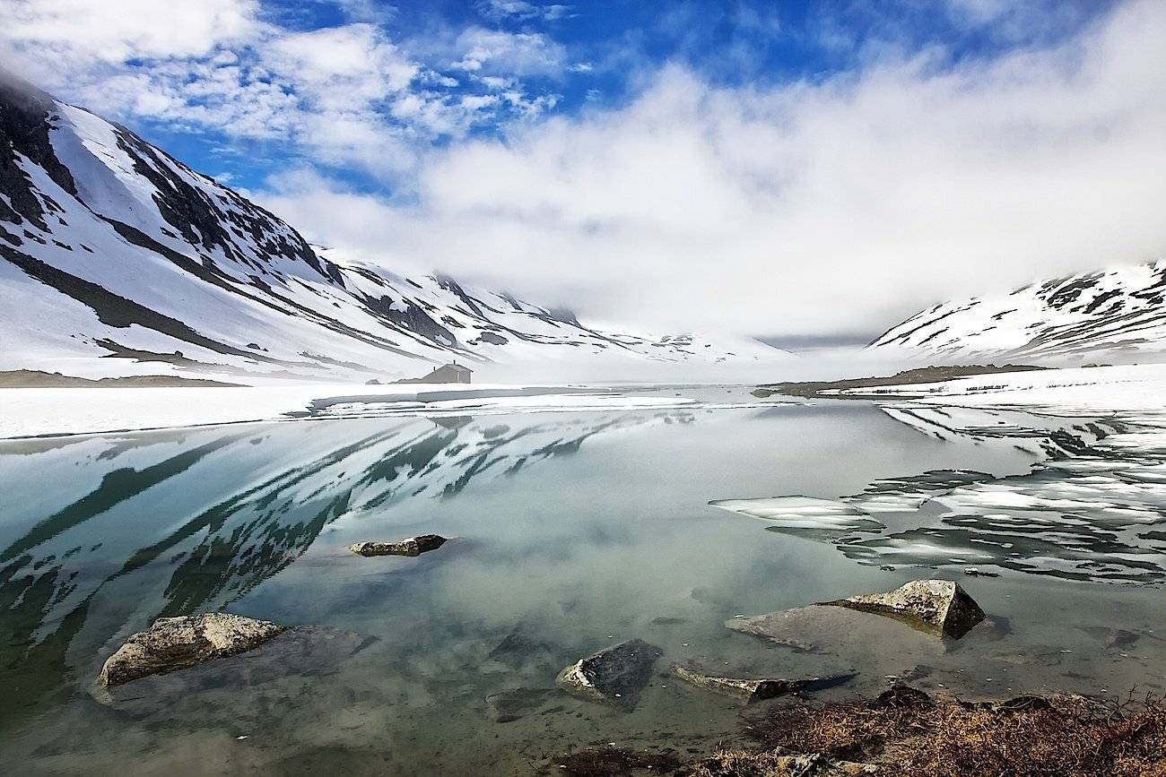 норвегия,июль,река,снег,облака,туман,солнце., СПИРИДОНОВ НИКОЛАЙ
