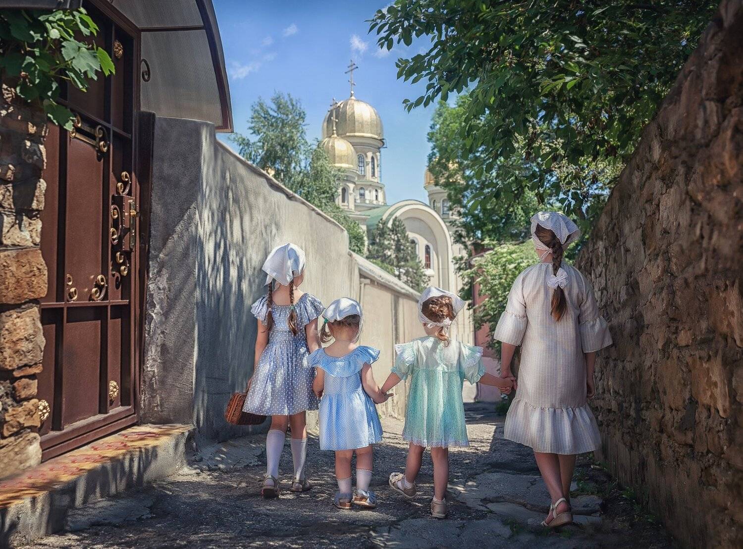 , Надежда Антонова