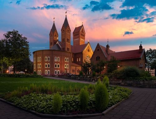 Костёл святого Симеона и святой Елены