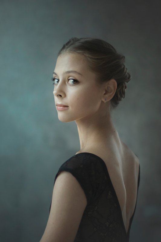 ballerina studio portrait фото превью