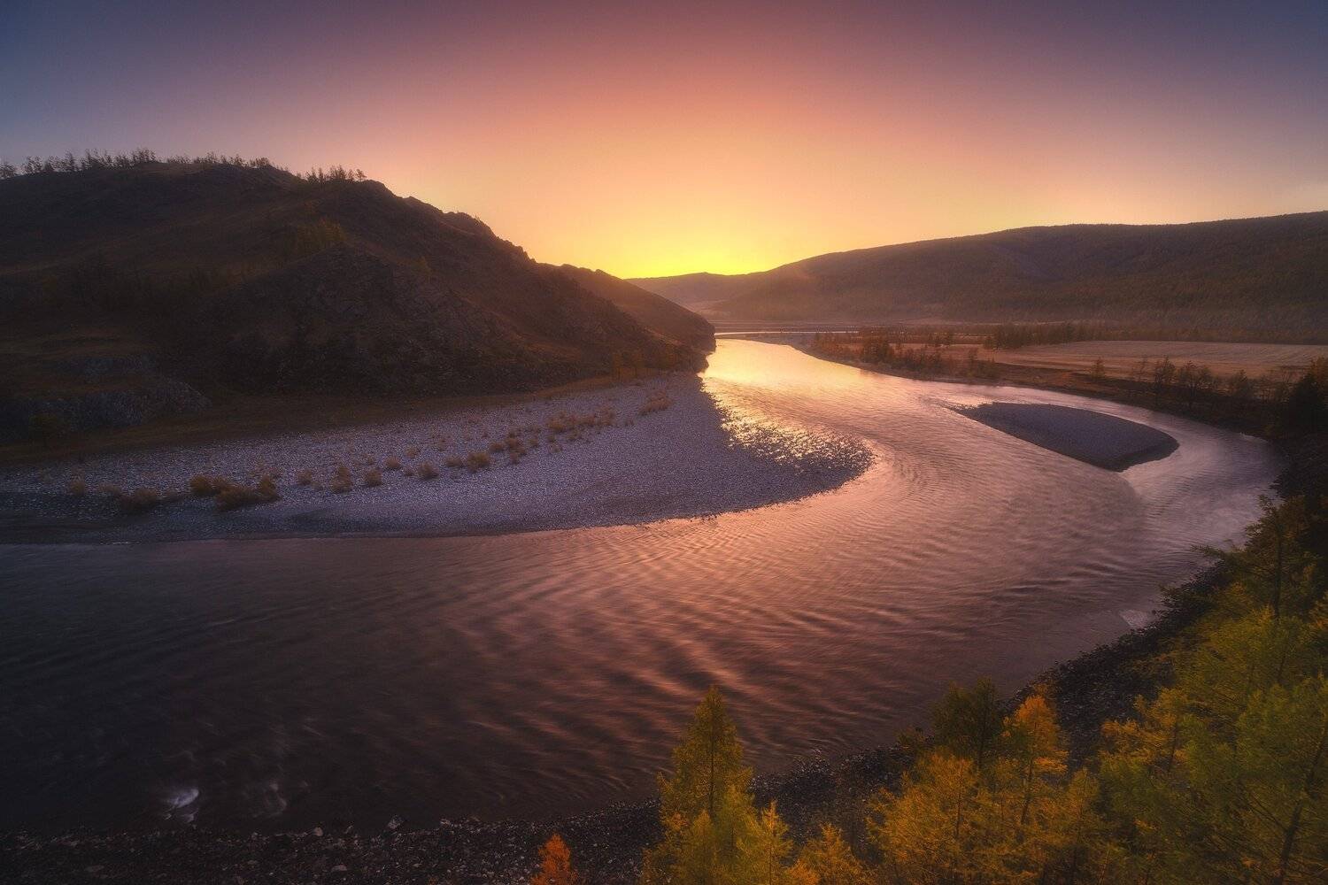 россия, бурятия, сибирь, окинский район, ока, природа, пейзаж, осень, долина, река, лава, тайга, рассвет, отражение, восход солнца, Оборотов Алексей