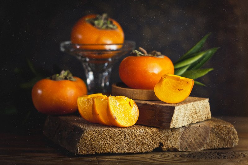 хурма, боке, натюрморт, дерево, еда, фон, оранжевый, still life Оранжевый натюрморт фото превью