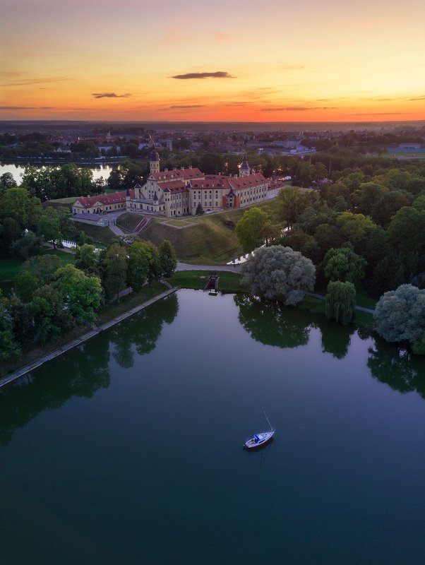 Несвижский замок фото превью