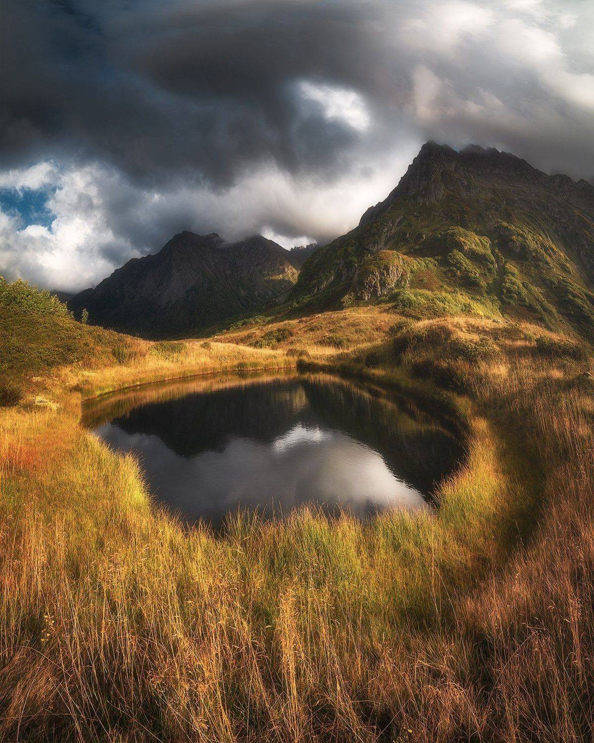осень, горы, озеро, горное озеро, дзитаку, кавказ, пейзаж, Tania Leschinskaya