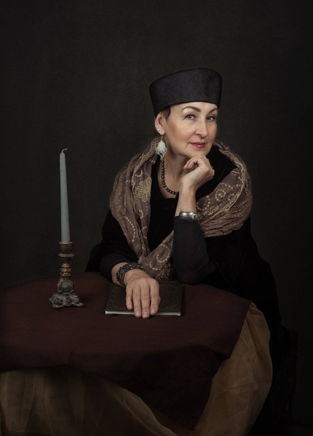 fine art , постановочная фотография ,жанровый портрет, губы , portrait , взрослая женщина, Natalia Kholodova