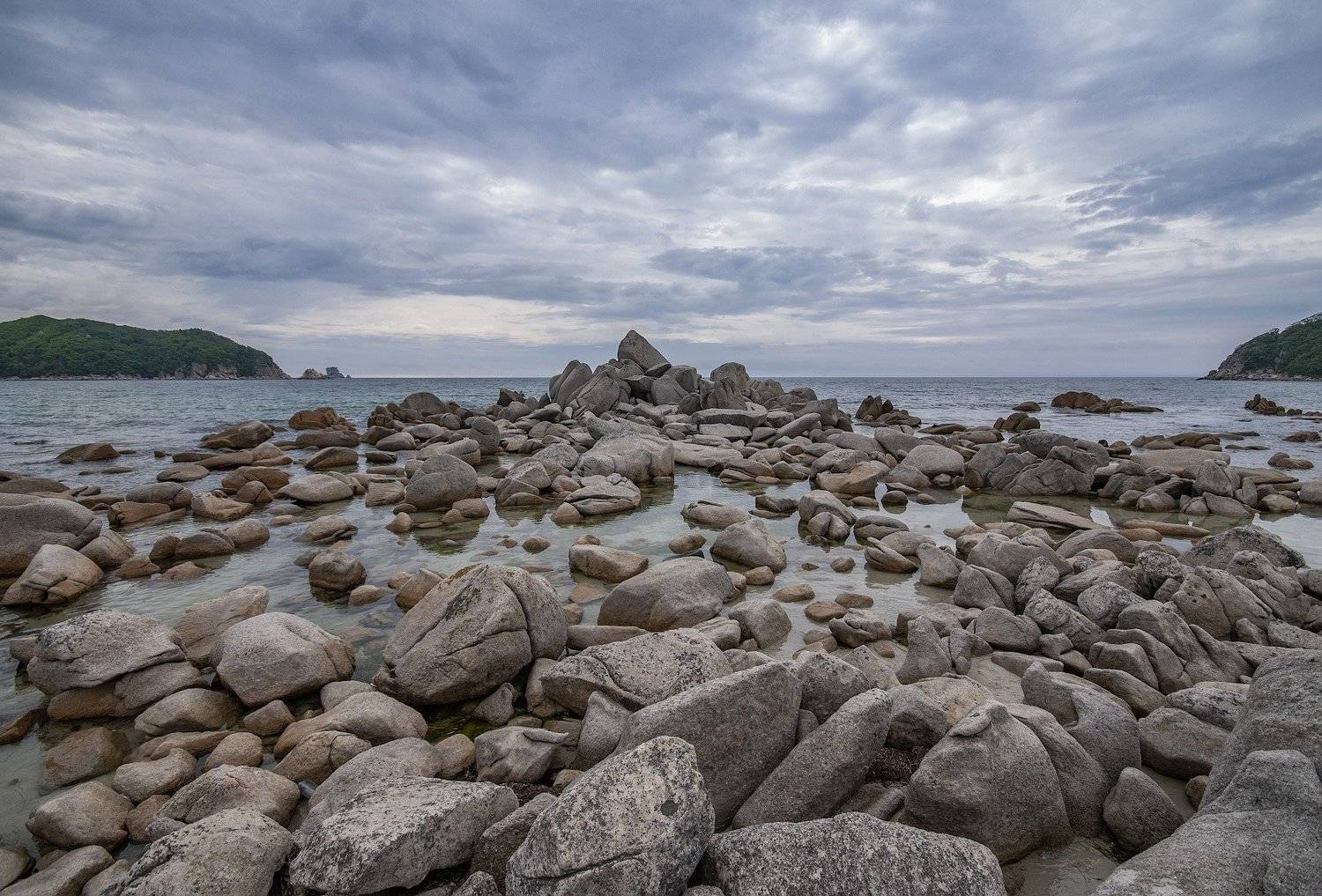 Sea, Beach, Nature, Rock - Object, Coastline, Landscape, Scenics, Water, Outdoors, Summer, Cloud - Sky, Sky, Stone - Object, Seascape, Island, Travel, Vacations, Blue, Sand, No People, Иван Боровков