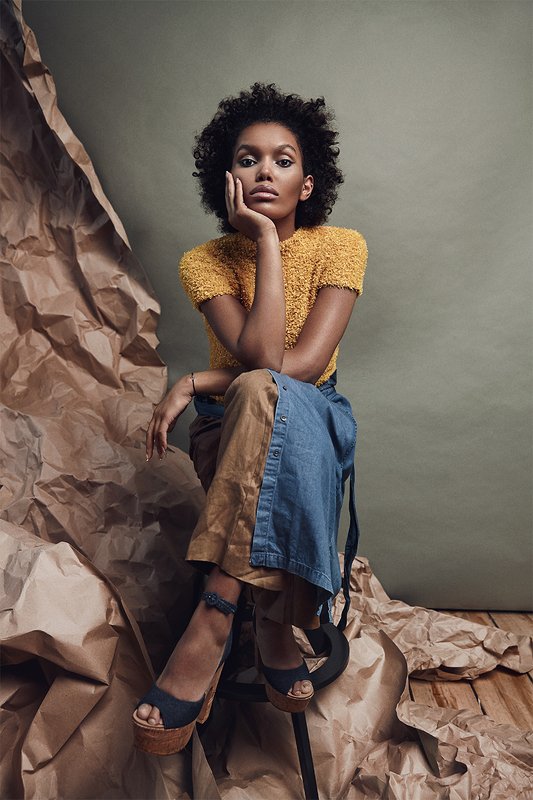 женский портрет, фэшн, pretty woman, fashion, adult, lips, portrait, girl, attractive, pretty, model, hair, beautiful, natural, female, smile, beauty, studio, lady, elegance, glamour Elena фото превью