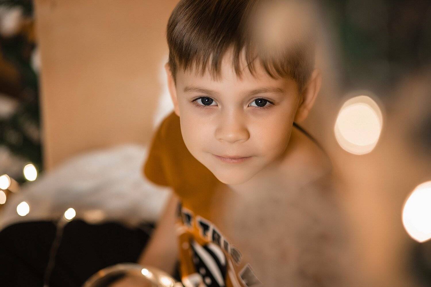 мальчик, фотосессия, семейная фотосессия, новогодняя фотосессия, семейная фотосессия, новый год 2020, фотостудия, Владимир Васильев