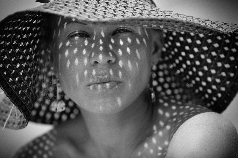 девушка, шляпка, свет, тень Любимая фото превью