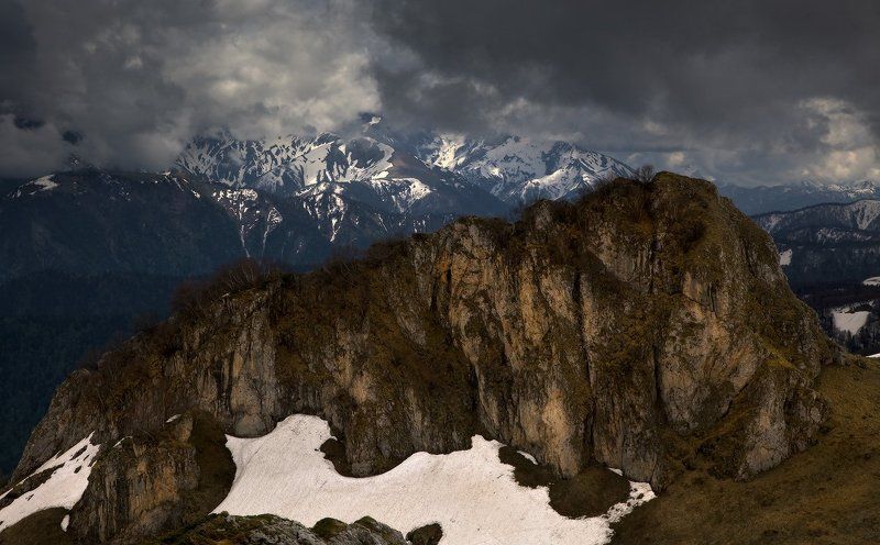горы, лаго-наки На пути у  непогоды.. фото превью