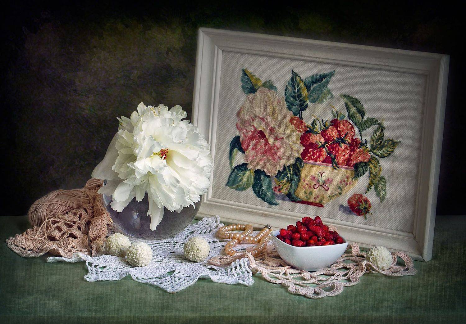 пионы, клубника, картина, светлана голицына