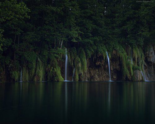 Край падающих озёр