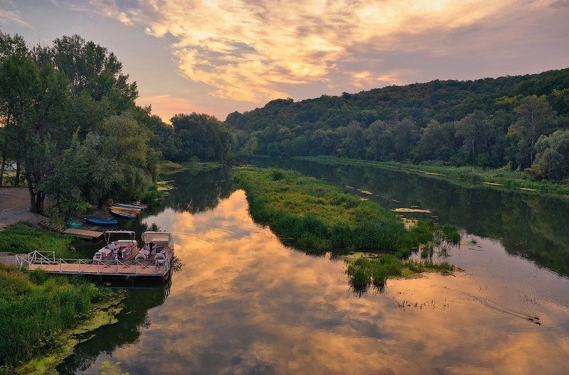 Рассвет у причала фото превью