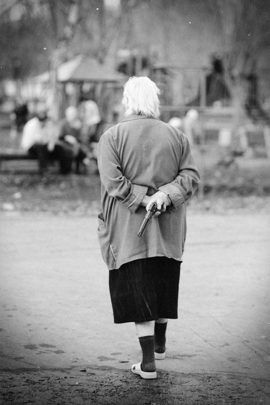 Стой, или моя мама будет стрелять фото превью