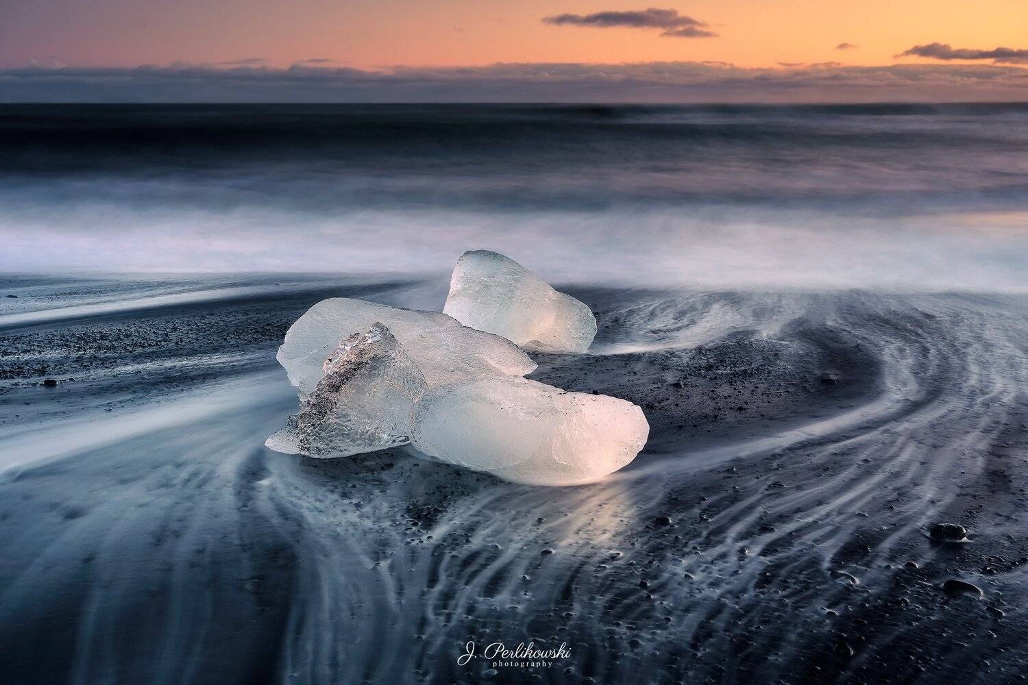 iceland, diamond, diamond beach, jokulsarlon, winte, ocean, long exp, Jakub Perlikowski