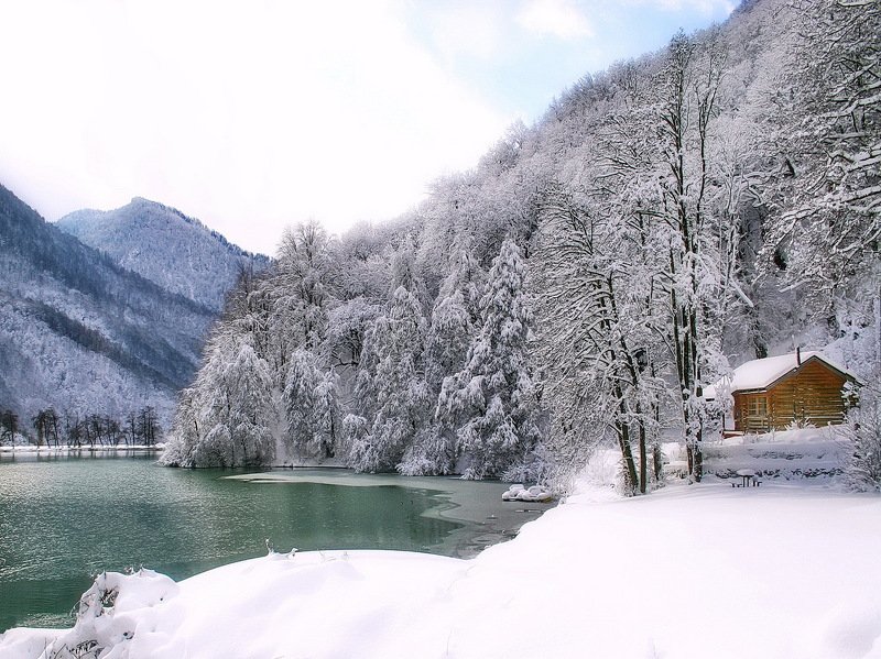 горы озеро баня Банька. фото превью