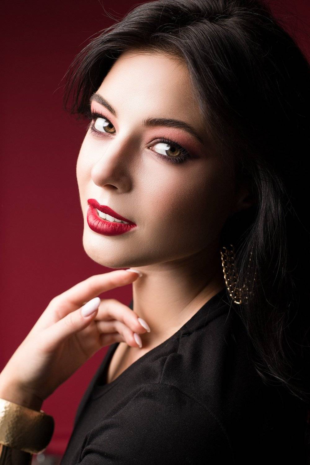 женский портрет, шикарная, красотка. девушка, фэшн, pretty woman, fashion, adult, lips, portrait, girl, attractive, pretty, model, hair, beautiful, natural, female, smile, beauty, studio, lady, elegance, glamour, curly, elegant,, Мелана Романова