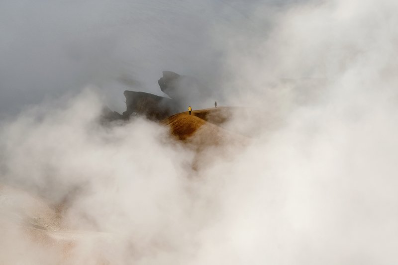 Клубы пара термальных источников. Highlands of Iceland. фото превью