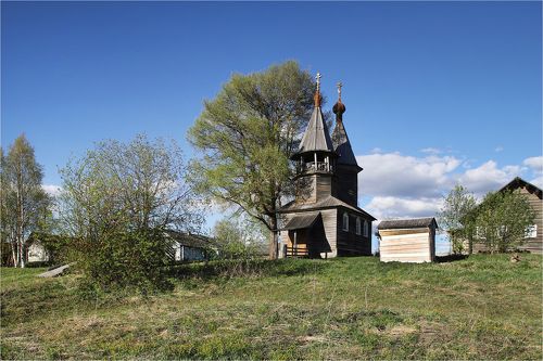 По Каргополью.