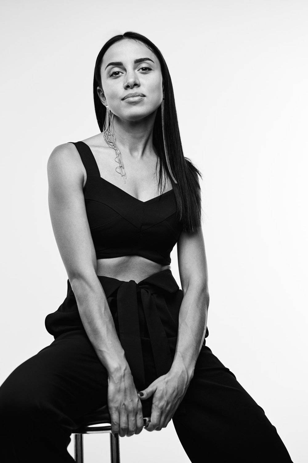 черный костюм черно-белое фото женский портрет , Егор Клейчин