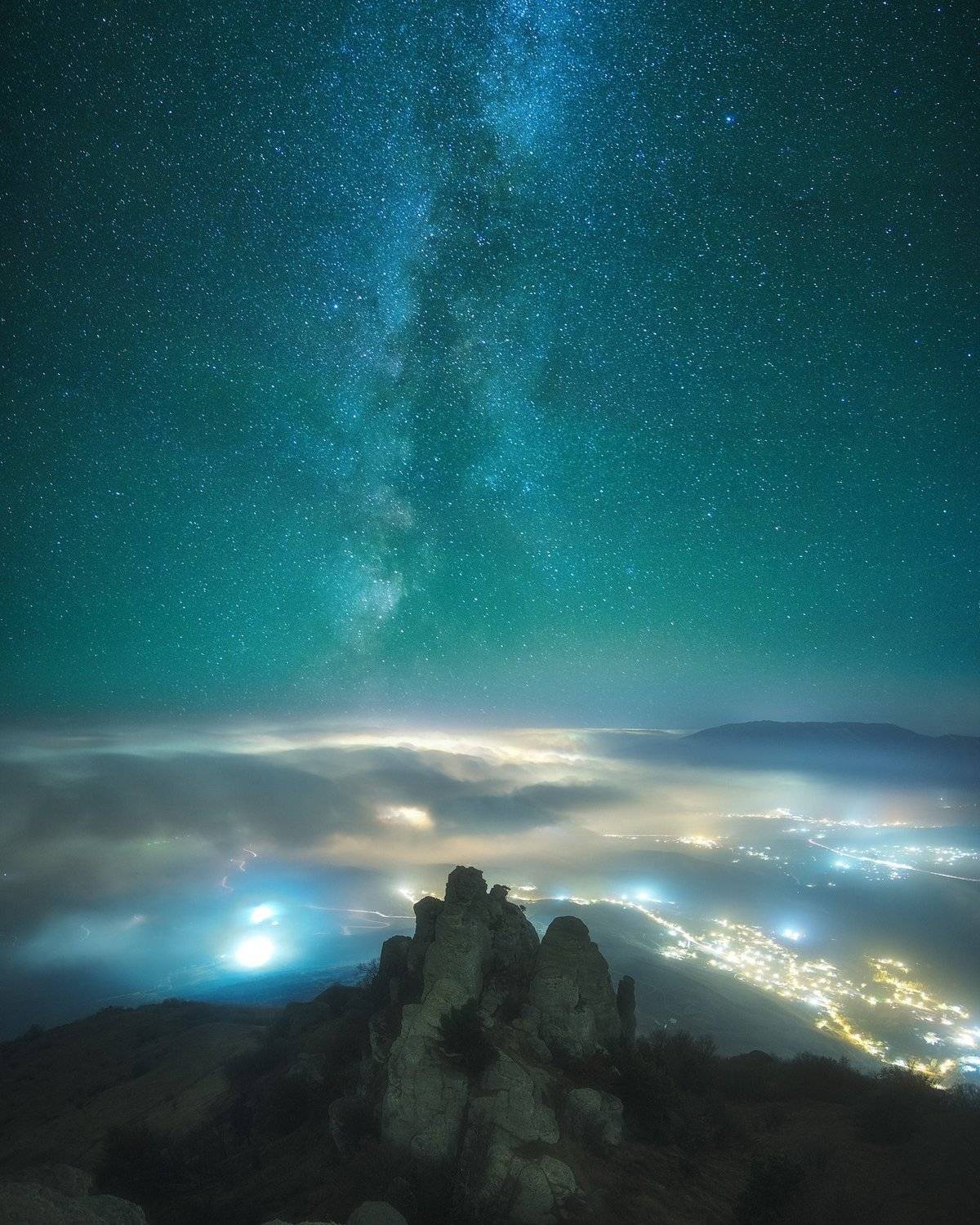 россия, крым, демерджи, полуостров, черное море, природа, пейзаж, осень, бухта, облака, млечный путь, звезды, ночь, горы, Оборотов Алексей