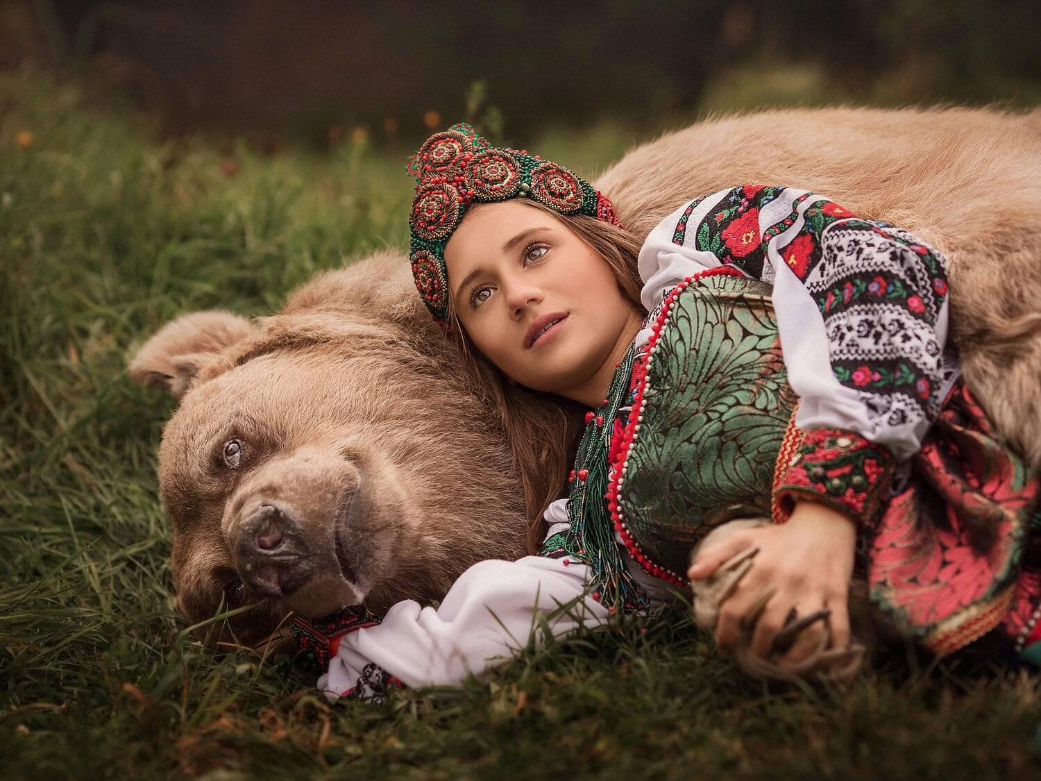 , Елена Михайлова