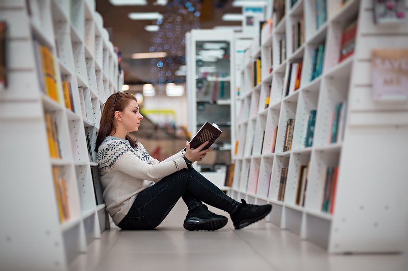 Книжный мир фото превью