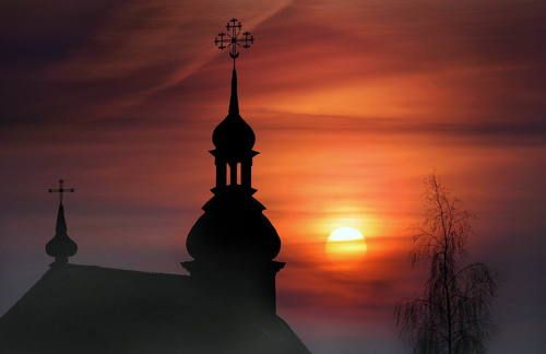 Прихрамовый рассвет