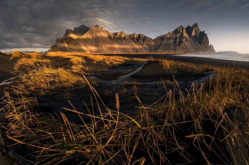 @landscape @mountains @sunrise @iceland @photography @travel Stokknes фото превью