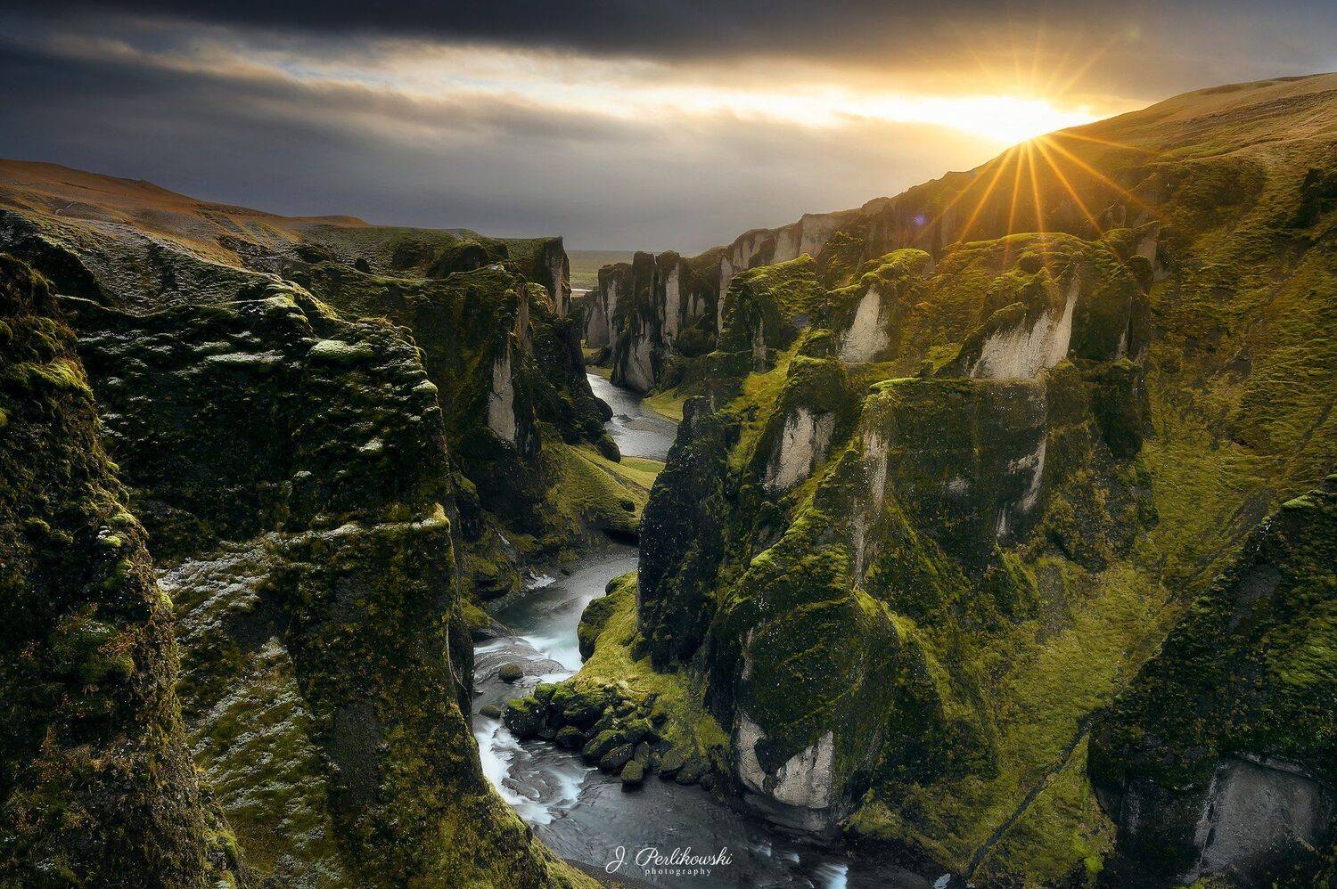 iceland, photo tour, photoworkshop, sunset, Jakub Perlikowski