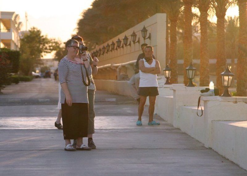 Туристы фото превью