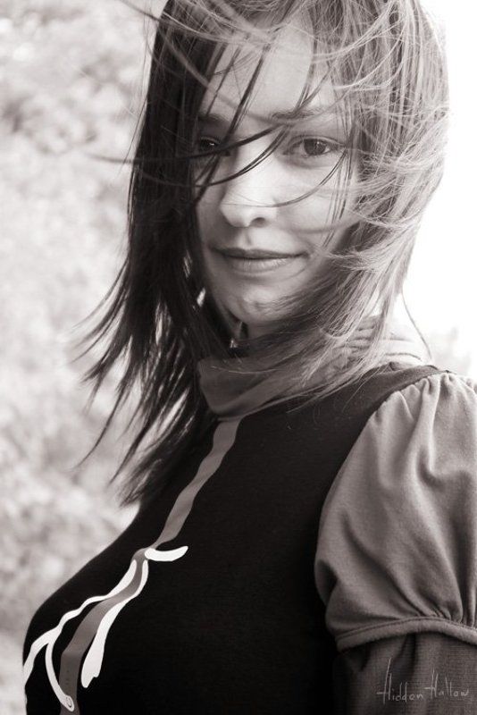 девушка, волосы, ветер, портрет, весна Апрельский Ветер фото превью