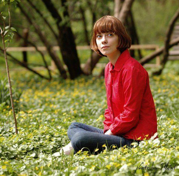 деввшка, трава, цветы, Silent