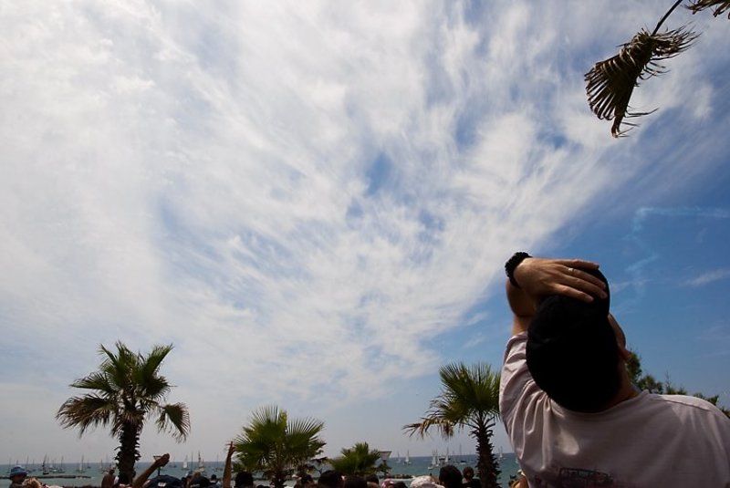 igalsc Наблюдая за свечой фото превью