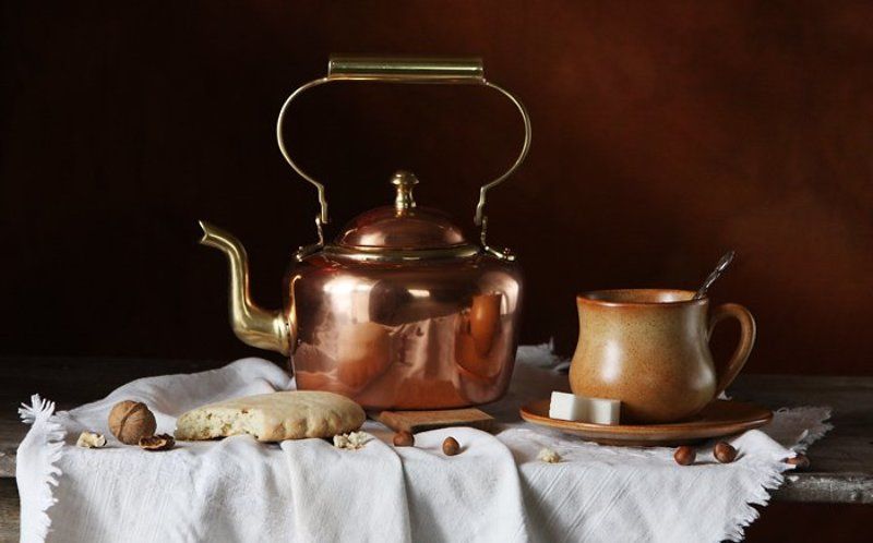 Натюрморт с чайником фото превью