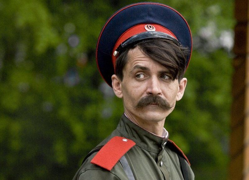 Казаки в городе. фото превью