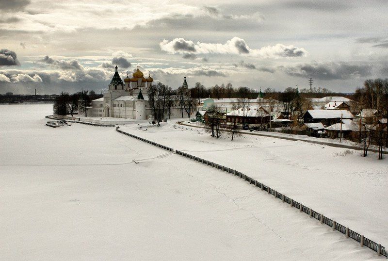 монастырь фото превью