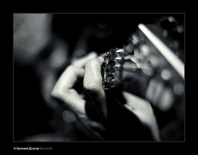 гитара, чб, рука, мясо *** фото превью