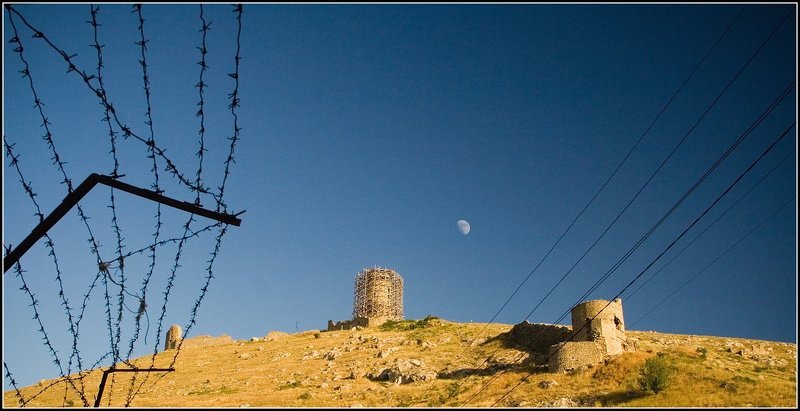 крым, балаклава Крепость Чембало фото превью