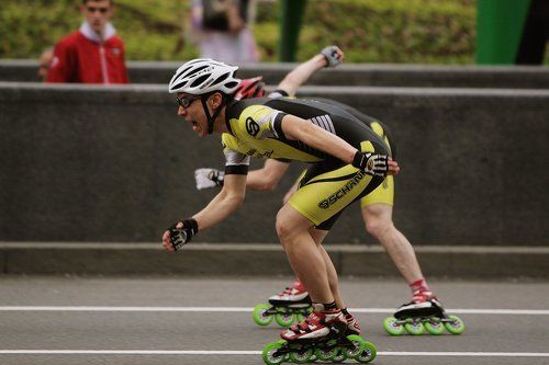 Борьба за лидерство...