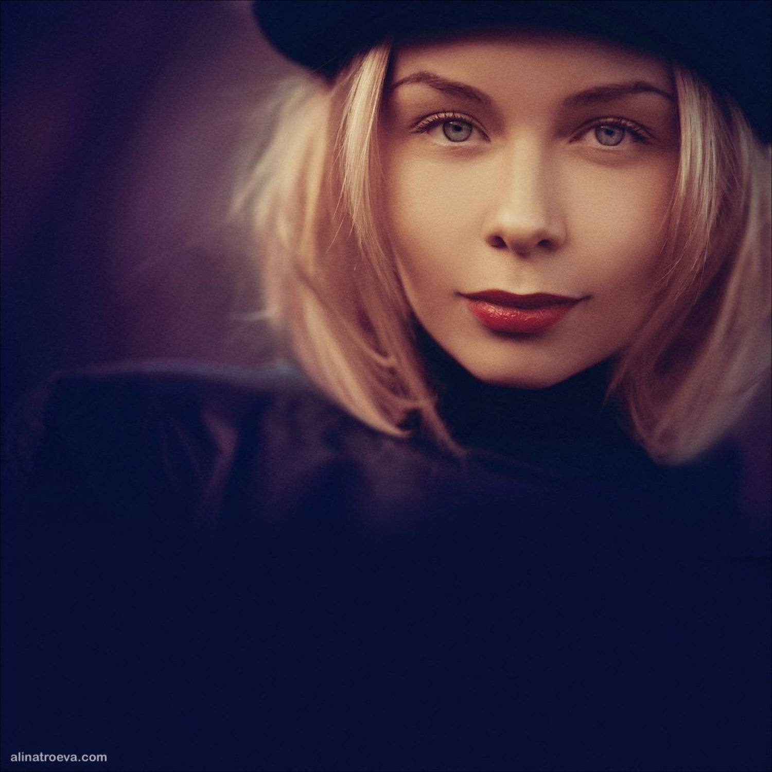 , Алина Троева