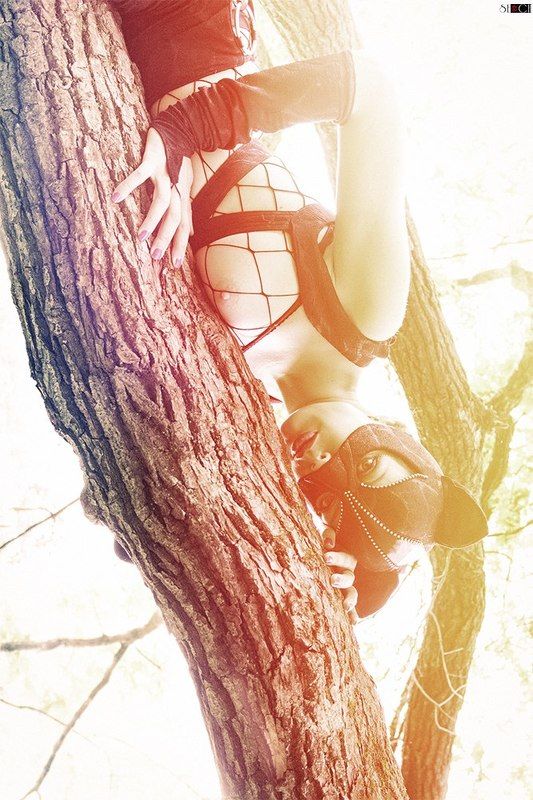 girl, cat, light, tree, summer, nude, nu, ню, лето, дерево, кошка, свет Кошка фото превью