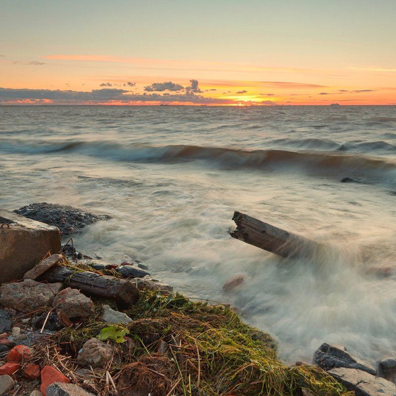 Но мы держим рубежи и сражаемся отважно фото превью