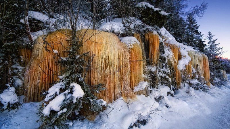 горная река фото превью