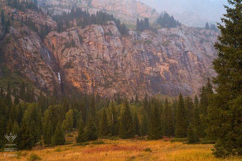 Коринское ущелье