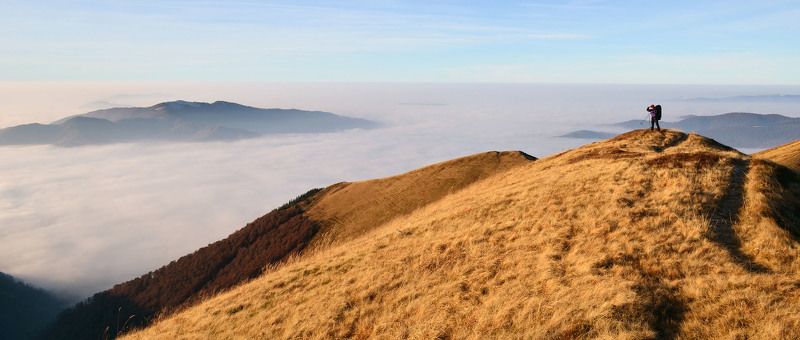 хребет, горы, карпаты,облака, трава  фото превью