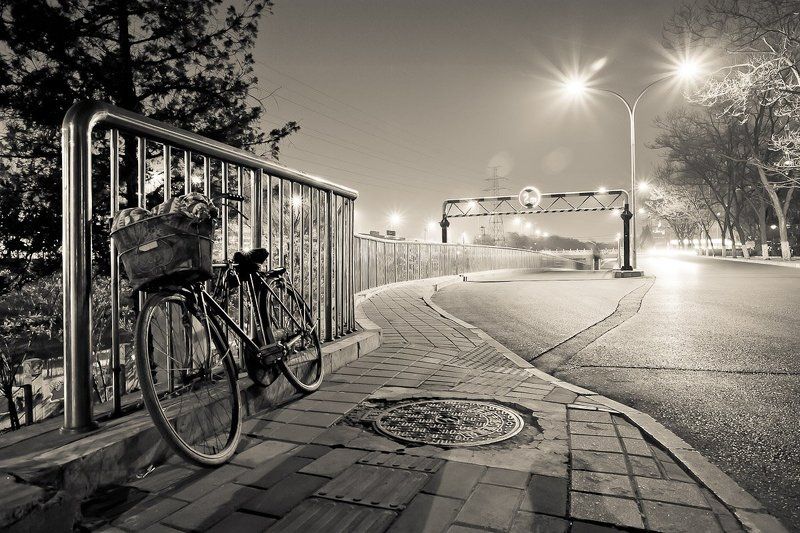 велосипед, китай, пекин, ночь Sleep walk фото превью